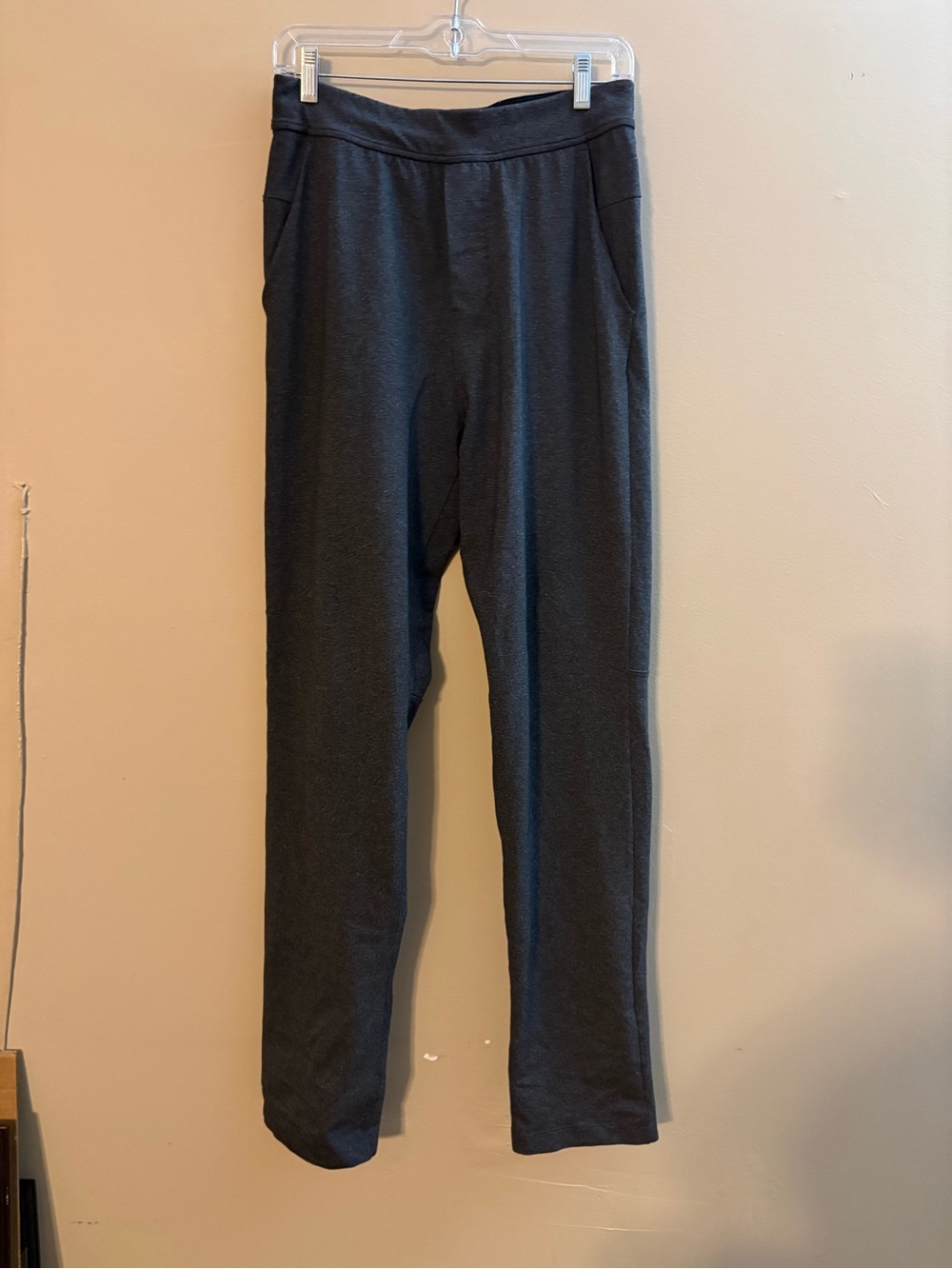 lululemon athletica Men's Charcoal Gray Jogger Pants